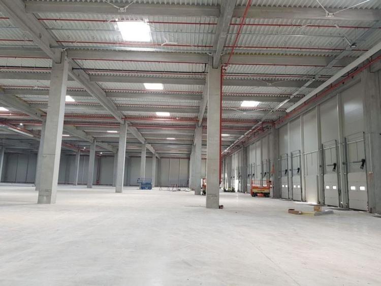 Spațiu industrial, de 4,000 mp, în Centura Vest
