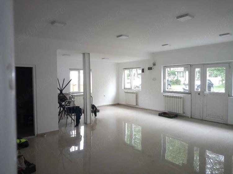 Spațiu comercial, de 130 mp, în Central