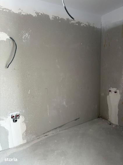 Apartament cu 3 camere decomandat în Iris