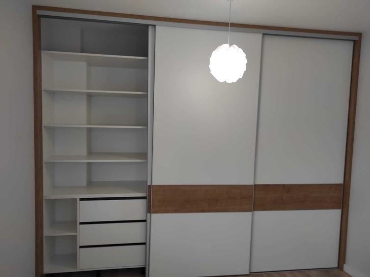 Apartament cu 2 camere semidecomandat în Dosu Bricii