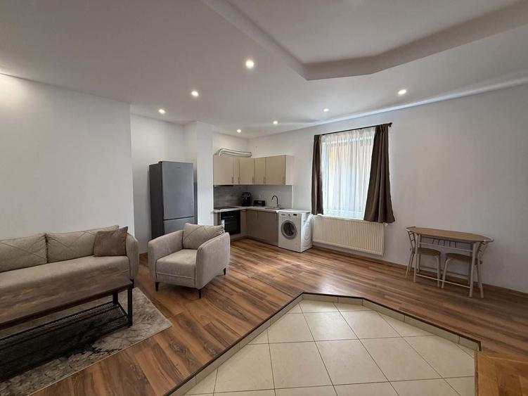 Apartament 2 camere superfinisat -in vila cu loc parcare - 2