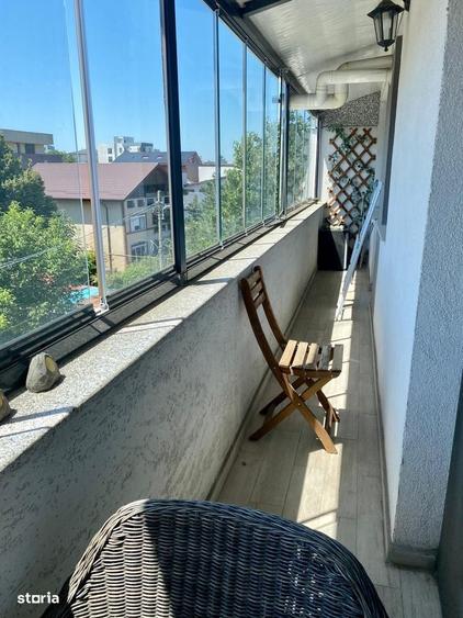 Apartament cu 3 camere în Mihai Bravu