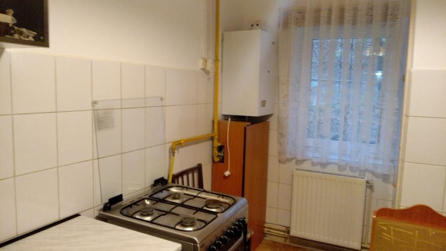 Apartament cu 2 camere decomandat în Drumul Carului