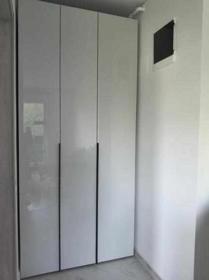 Apartament cu 2 camere decomandat în Apărătorii Patriei