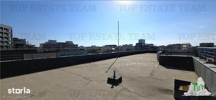 Apartament cu 4 camere decomandat, mobilat în Polonă