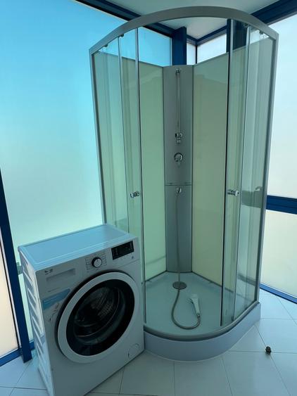 Apartament cu 3 camere semidecomandat în Herăstrău