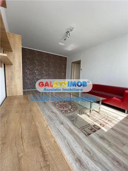 Apartament cu 2 camere semidecomandat, mobilat în Băneasa