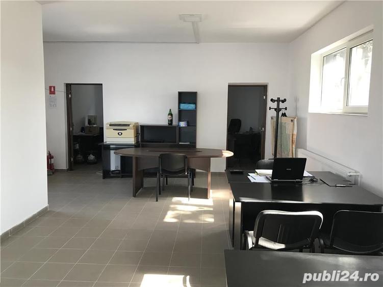 Spațiu comercial, de 90 mp, în Central