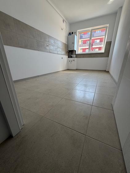 Vand apartament 2 camere brasov-sanpetru - 11