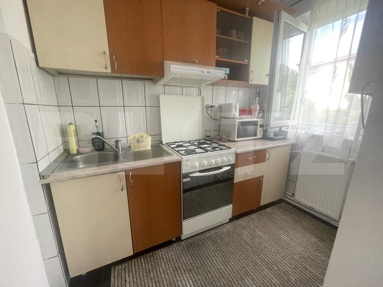 Apartament cu 3 camere decomandat, mobilat în Nord