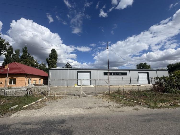 Spațiu comercial, de 750 mp, în Central