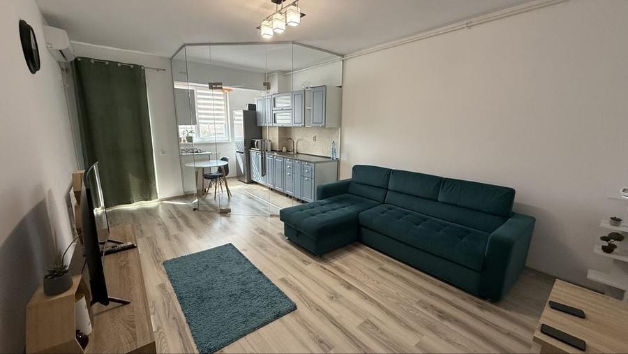 Apartament cu 2 camere decomandat în Vest