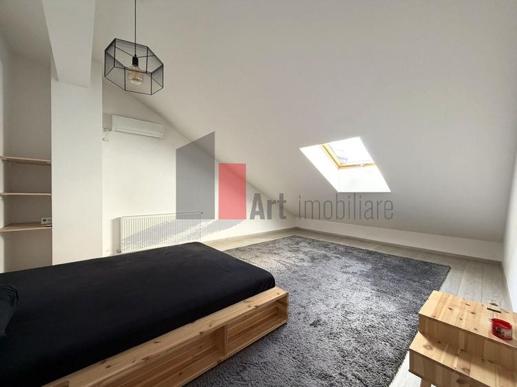 Apartament cu 3 camere decomandat, mobilat în Calea Călărașilor