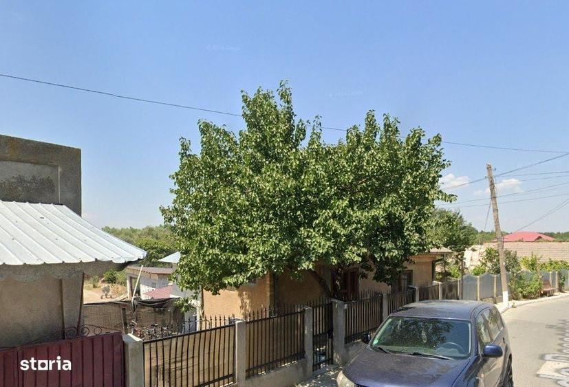 Casă cu 4 camere în Turcoaia