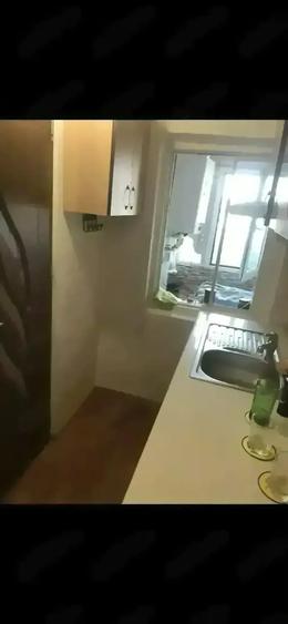 Garsonieră decomandată în Dorobanți