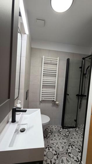 Apartament cu 3 camere, mobilat în Sisești