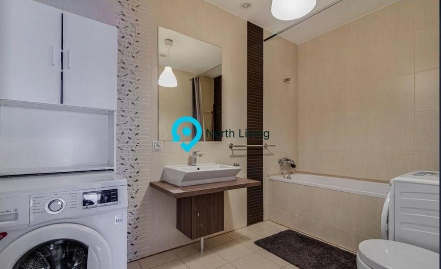 Apartament cu 3 camere semidecomandat, mobilat în Exterior Est