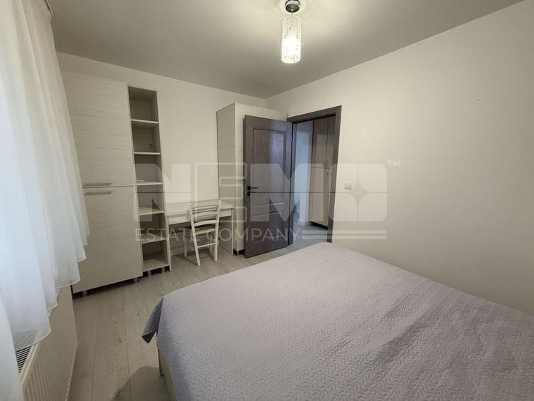 Apartament cu 2 camere semidecomandat, mobilat în Central