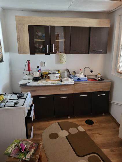Casă cu 3 camere cu Teren 70 Mp în Central
