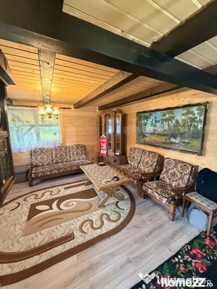 Casă cu 5 camere cu Teren 1080 Mp în Central