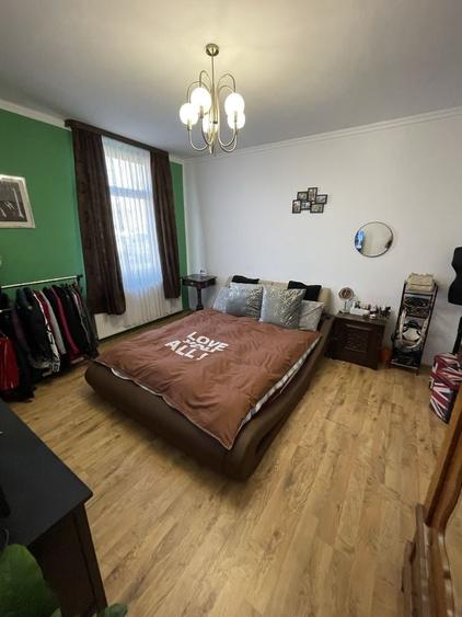 Casă cu 4 camere cu Teren 200 Mp în Ultracentral