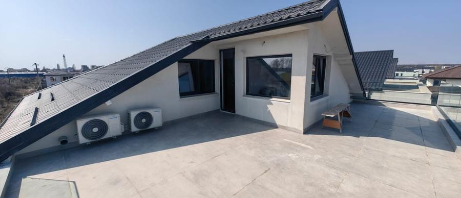 Casă individuală cu 7 camere cu Canalizare în Tunari
