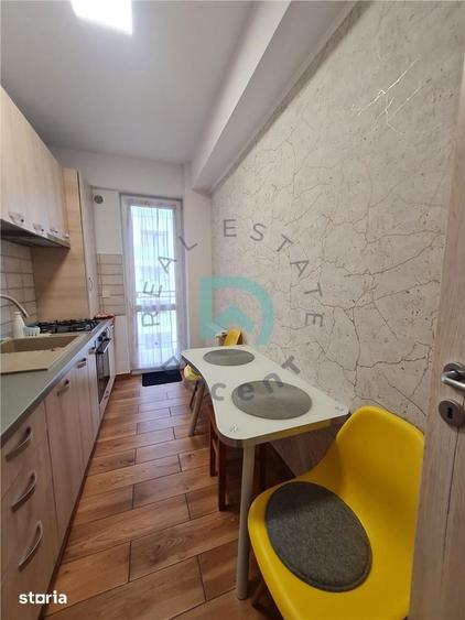 Apartament cu 2 camere decomandat în Exterior Sud
