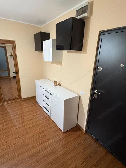 Apartament cu 2 camere decomandat în Mazepa 1