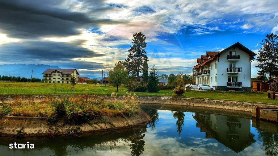 Spațiu comercial, de 2,950 mp, în Pănicel
