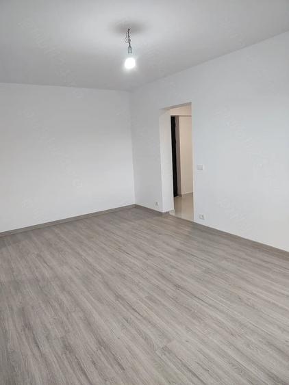 Apartament cu 2 camere semidecomandat în Drumul Taberei