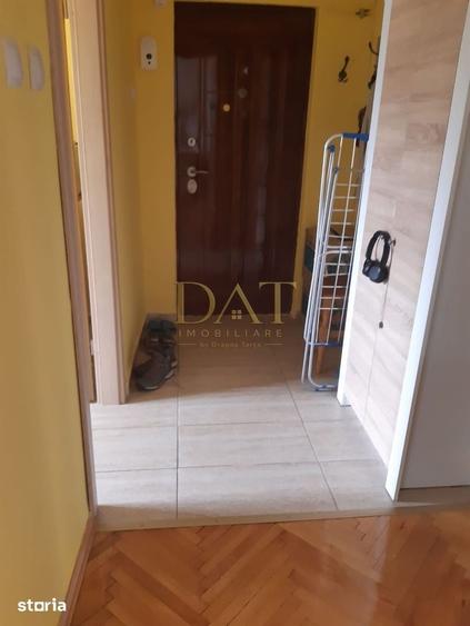 Apartament cu 3 camere în Mărăști