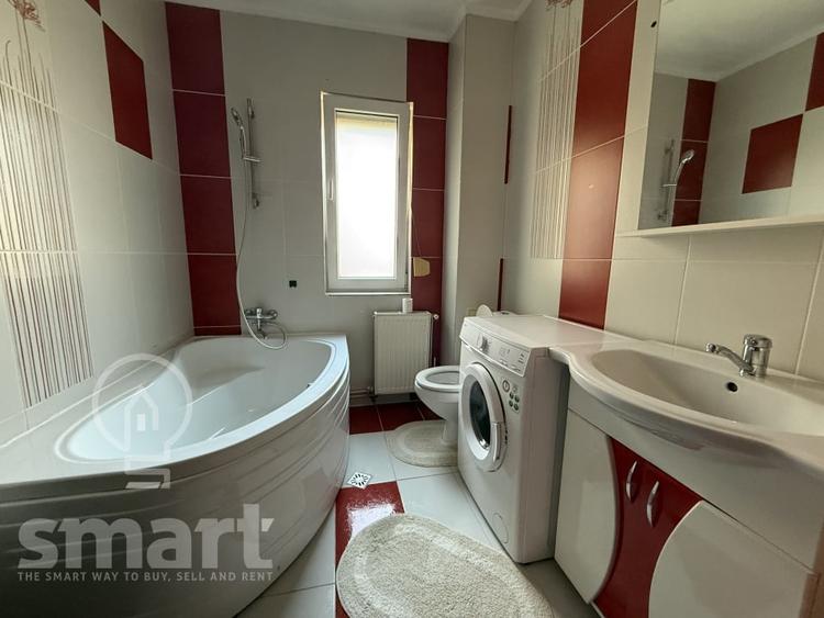 Apartament cu 2 camere semidecomandat, mobilat în Bună Ziua