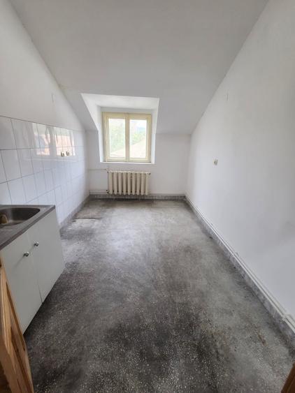 Apartament 2 camere de vanzare in Nehoiu - 1