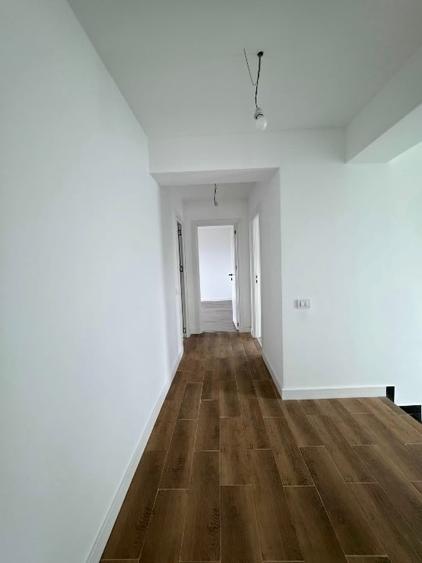 Duplex cu 5 camere cu Garaj în Corbeanca