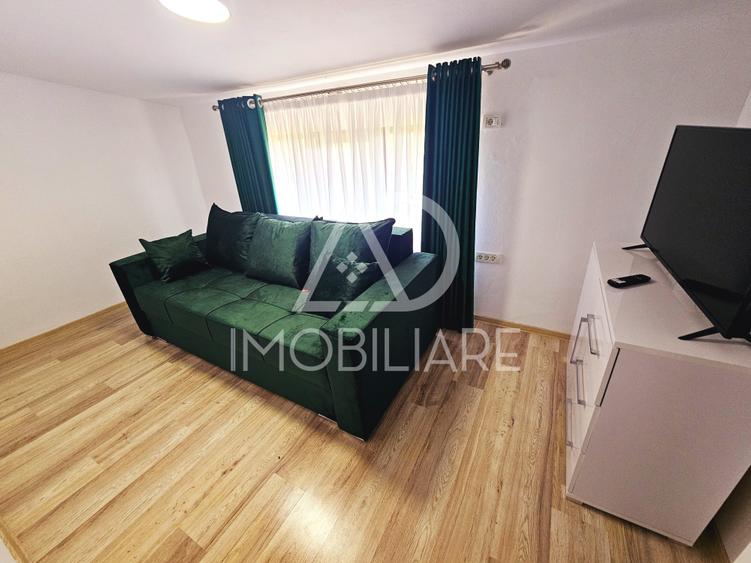 Casă individuală cu 6 camere cu Teren 600 Mp în 9 Mai