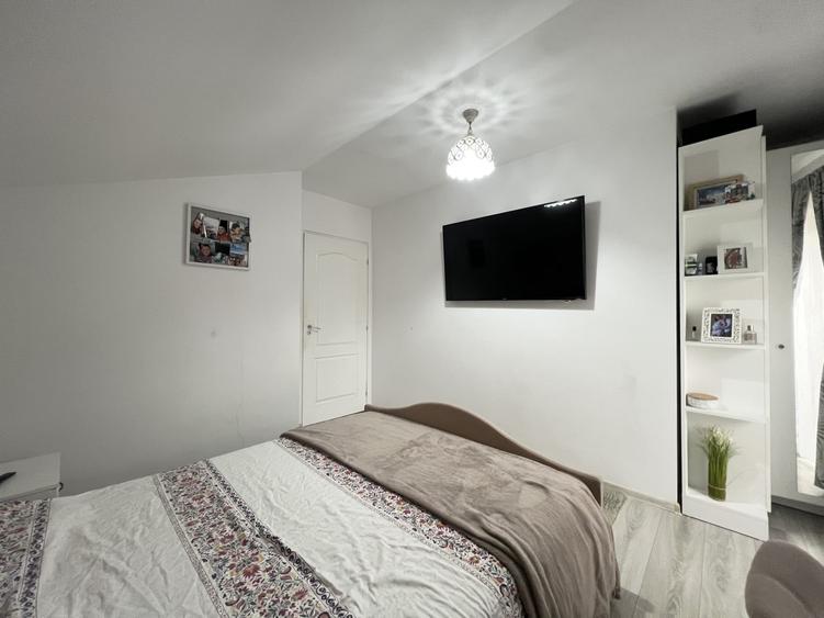 Duplex cu 3 camere cu Canalizare în Torontalului