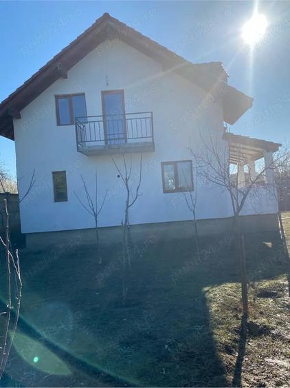 Casă cu Teren 400 Mp în Chișoda