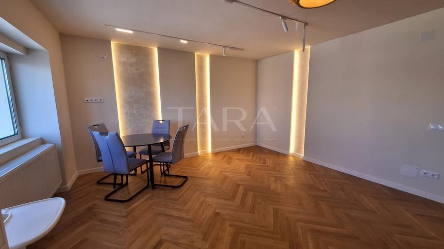Apartament cu 3 camere semidecomandat, mobilat în Zorilor