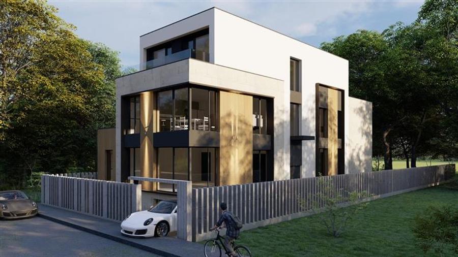Apartament cu 3 camere semidecomandat în Andrei Mureșanu