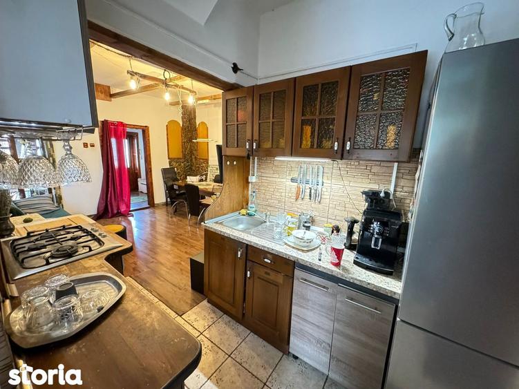 Apartament la casa , decomandat. 100 mp, 3 camere Centru Sibiu - 4