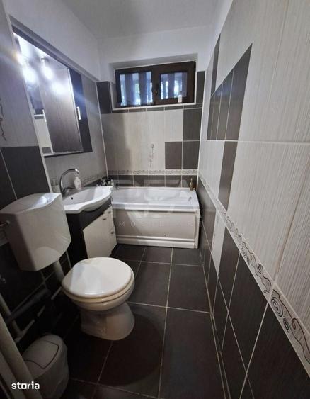 Apartament cu 3 camere semidecomandat în Drumul Taberei