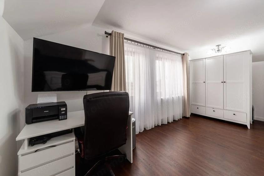 Casă cu Teren 477 Mp în Bradu