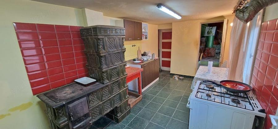 Casă cu 5 camere cu Teren 411 Mp în Cantemir