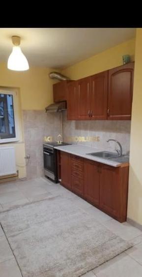 Apartament cu 2 camere decomandat, mobilat în Crângași