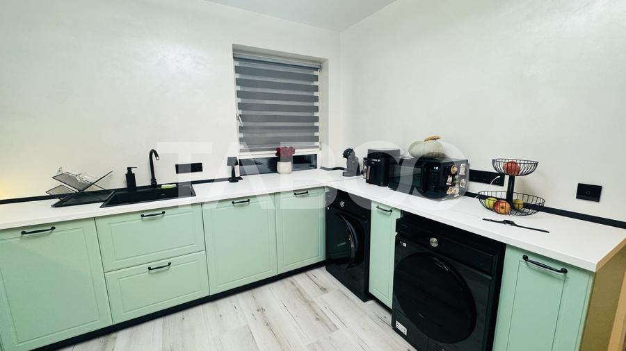 Apartament cu 3 camere decomandat, mobilat în Șelimbăr