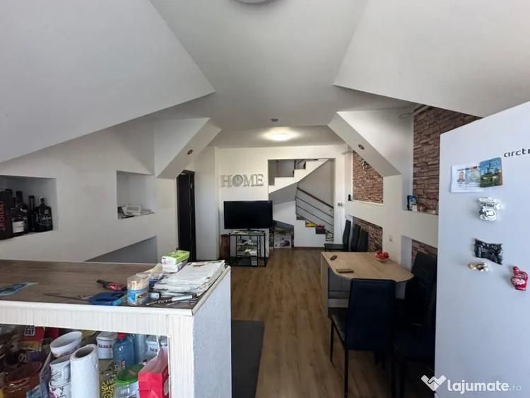 Apartament cu 3 camere decomandat în Ultracentral