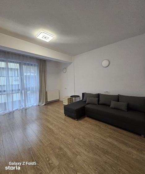 Apartament cu 3 camere decomandat în Iosia