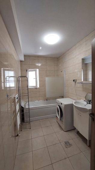 Apartament cu 2 camere decomandat în Florești