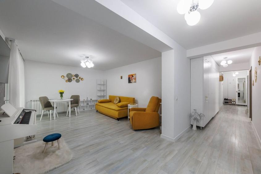 Apartament cu 2 camere decomandat în Prundu