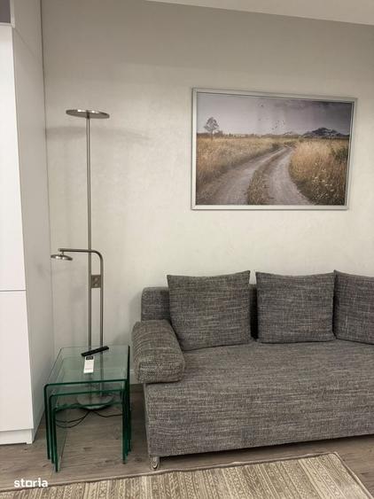 Apartament cu 7 camere în Breazu
